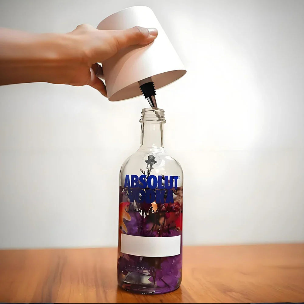 BottleGlow Bottle Lamp - Rechargeable LED Cap for Glass Bottles