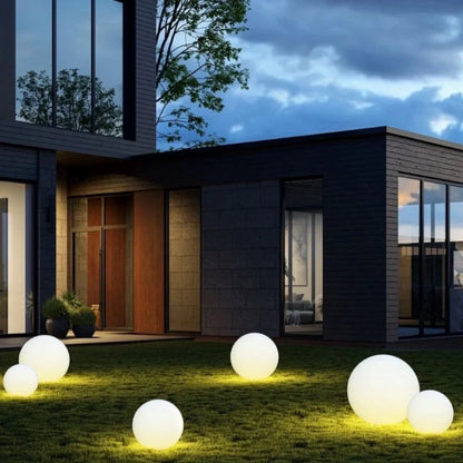 Spherical Garden Light – 16-Color RGB, Weatherproof, Remote