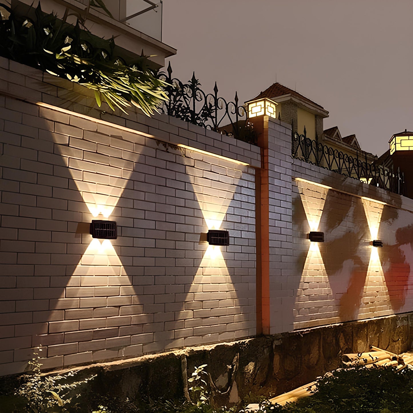 Solar Powered Wall Sconce – Dusk-to-Dawn LED, Warm/White, Waterproof