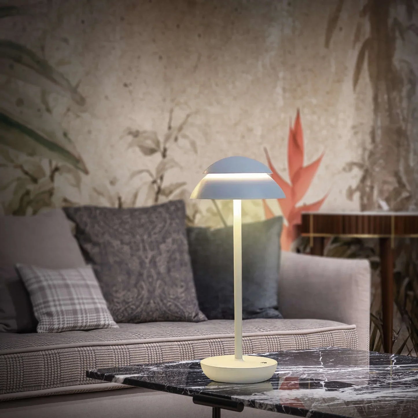 Luminous Prestige Table Lamp - Rechargeable LED, Nordic Minimalist