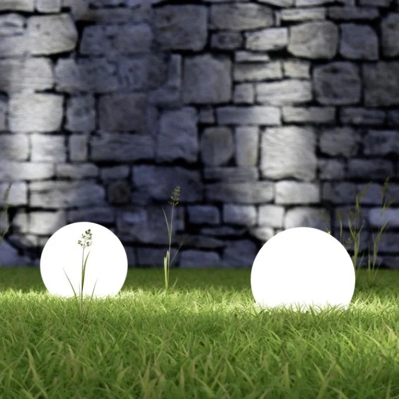 Spherical Garden Light – 16-Color RGB, Weatherproof, Remote