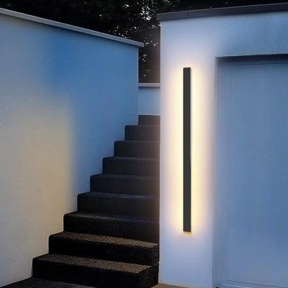 Linear Luxe Outdoor Wall Sconce - Weatherproof LED, Modern Facade Light
