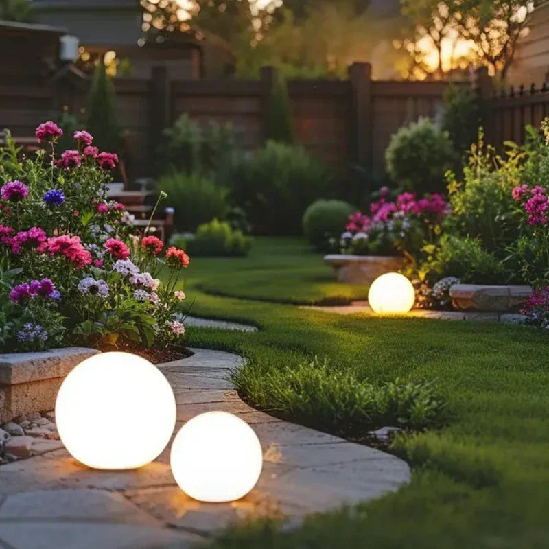 Spherical Garden Light – 16-Color RGB, Weatherproof, Remote