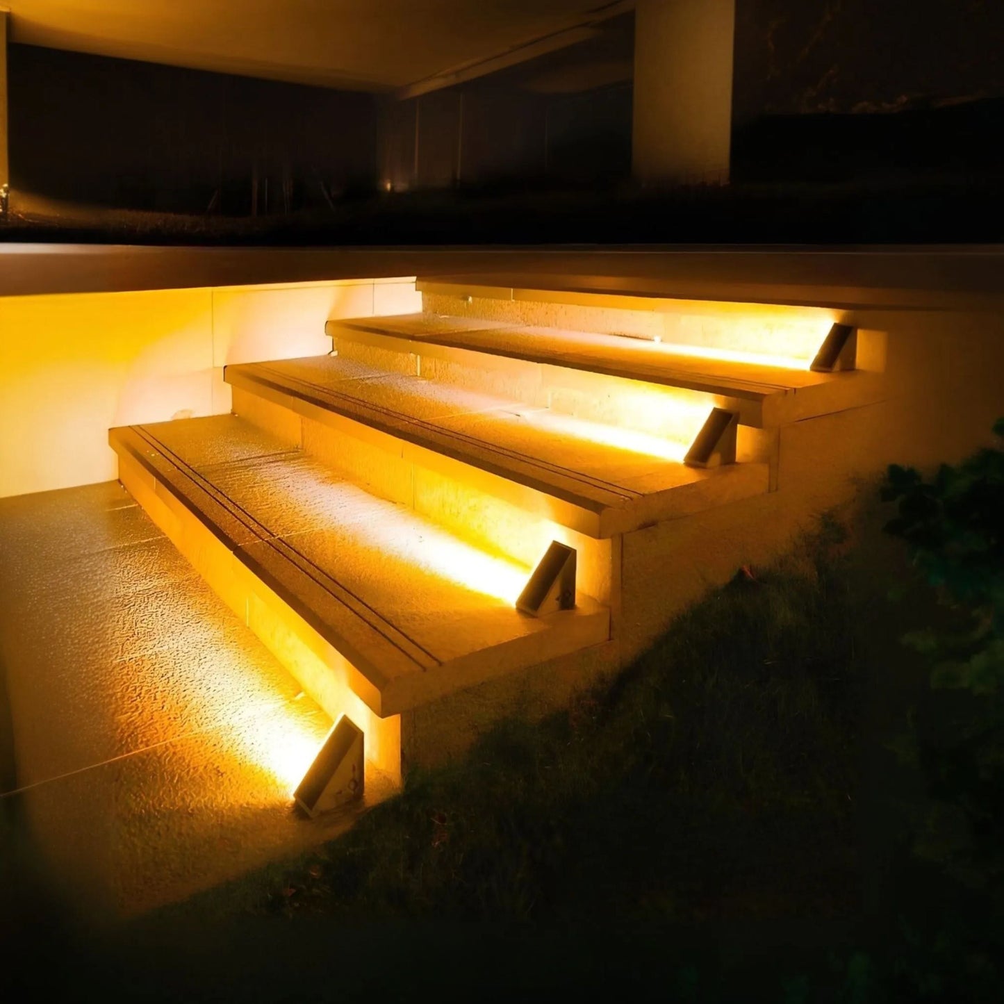 Solar Powered Stair Lights - Dusk-to-Dawn, Weatherproof