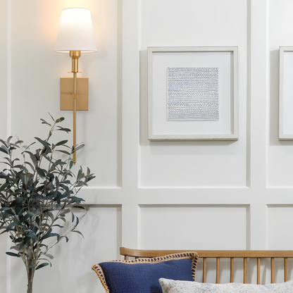 Classic Elegance Wall Light - Rechargeable LED, 16 Colors, Remote