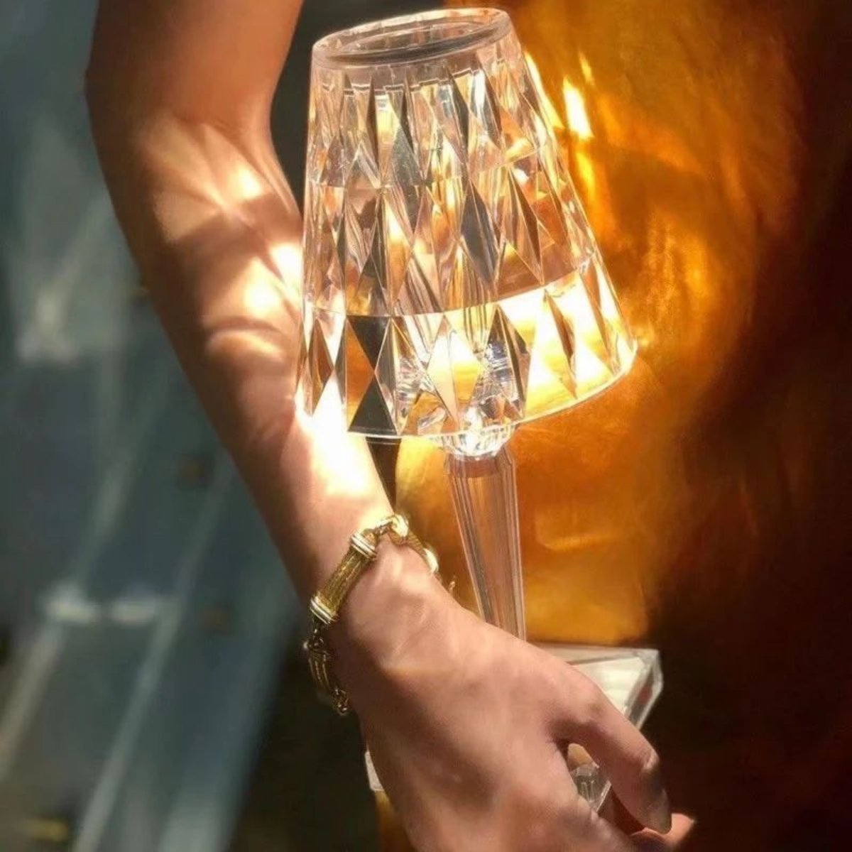 Sparkling Crystal Lamp – Touch Dimming, Rechargeable LED